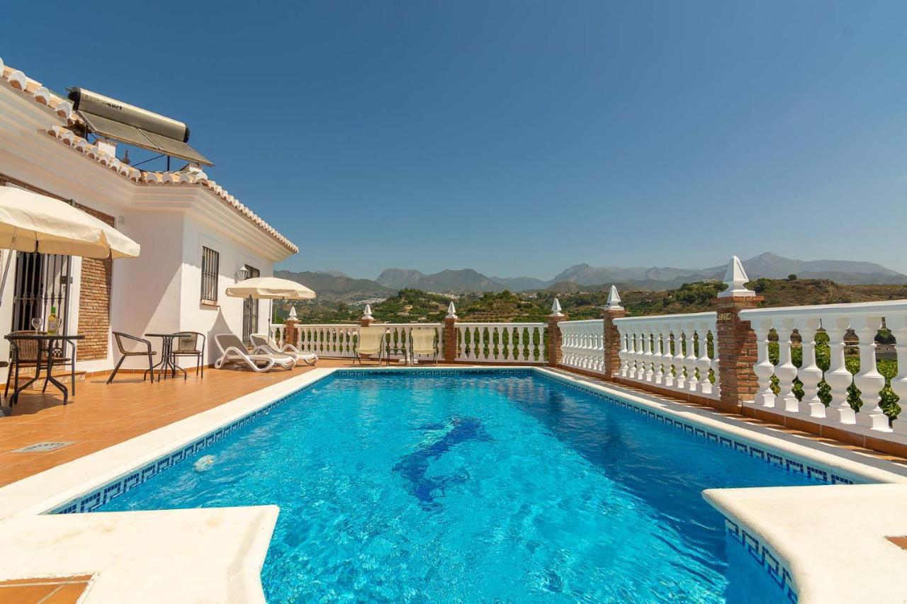 Villa Andalucia: Cerca De Todo, Intimidad Y Espacio Nerja Eksteriør bilde