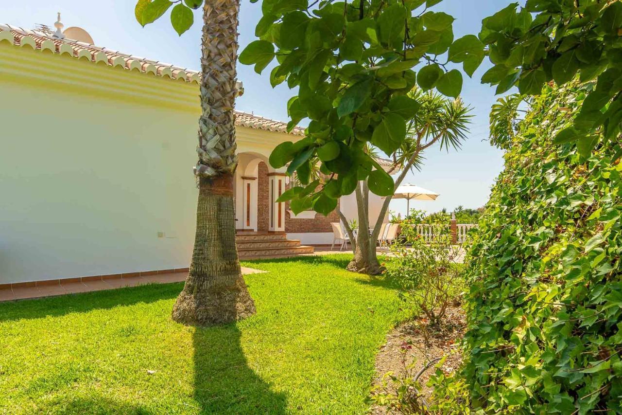Villa Andalucia: Cerca De Todo, Intimidad Y Espacio Nerja Eksteriør bilde