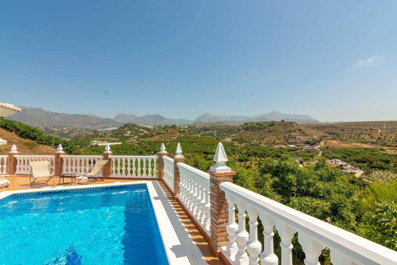 Villa Andalucia: Cerca De Todo, Intimidad Y Espacio Nerja Eksteriør bilde